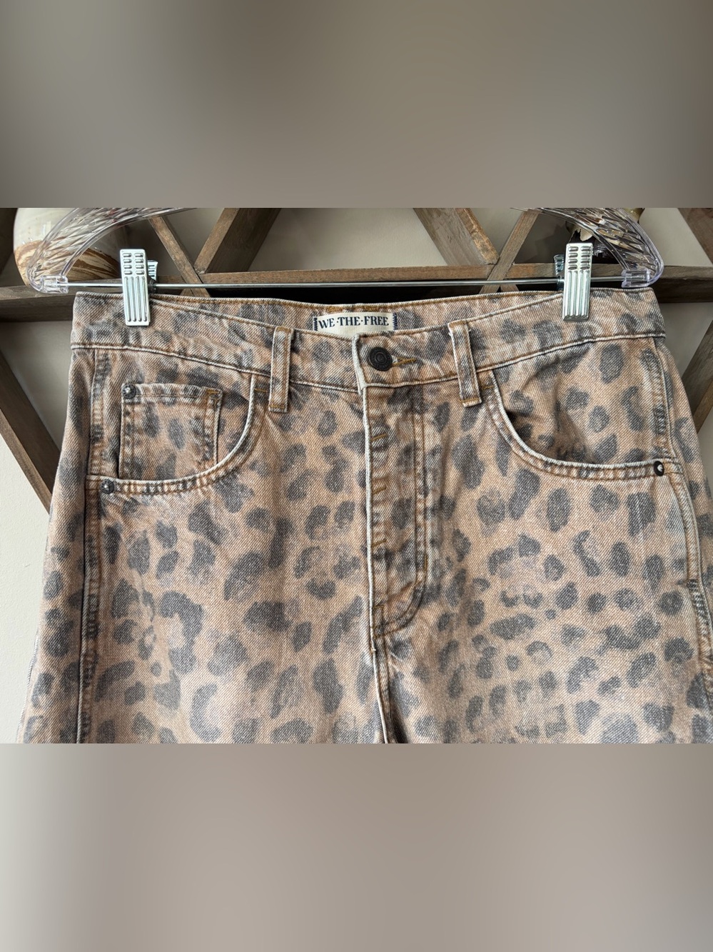 Free People We The Free Good Luck Printed Barrel Jeans leopard print. Size 27. - Picture 9 of 13